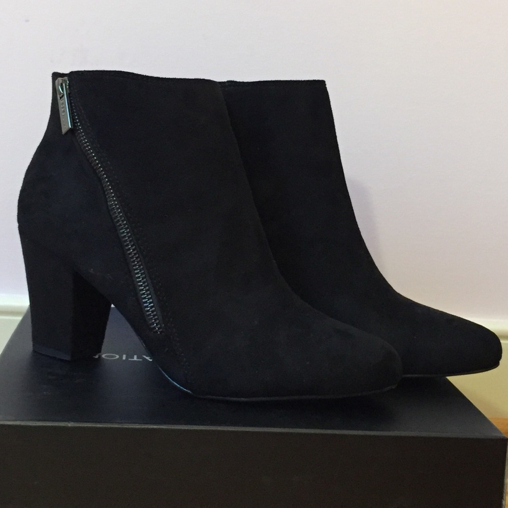 BCBGeneration Black Suede Booties | Size 9M